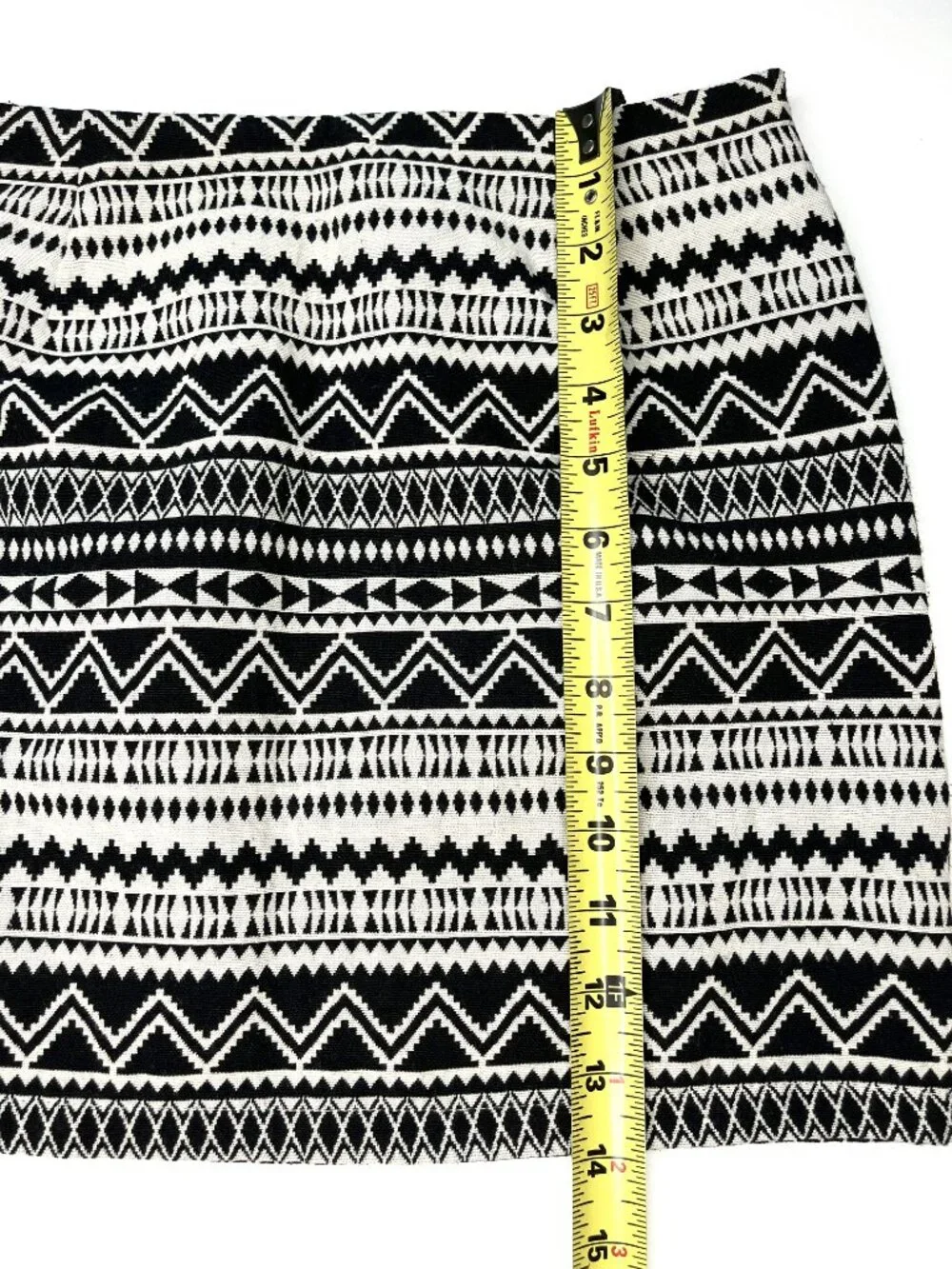 FOREVER 21 Black/Tan Geometric Print ~ MINI SKIRT ~ Size Small